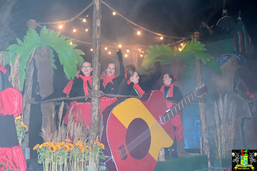 ../Images/Verlichte optocht Noordwijk 2026 051.jpg